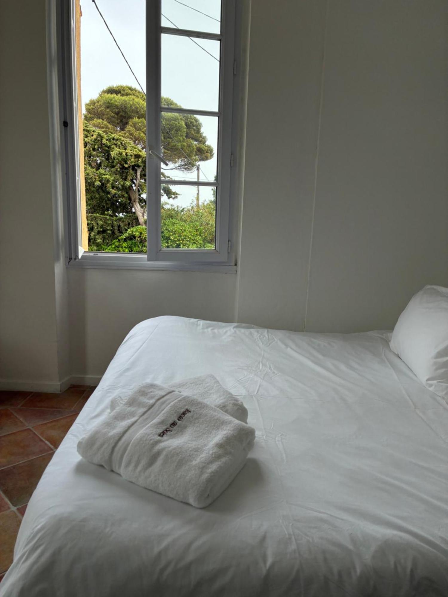 Hotel L'Escale Au Soleil Saint Aygulf Bagian luar foto